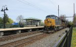 CSX 7272 leading M403